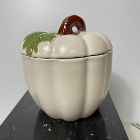 White Pumpkin Ceramic Cookie Jar, Candy Jar, Canister Fall Theme Or Halloween - Picture 8 of 8